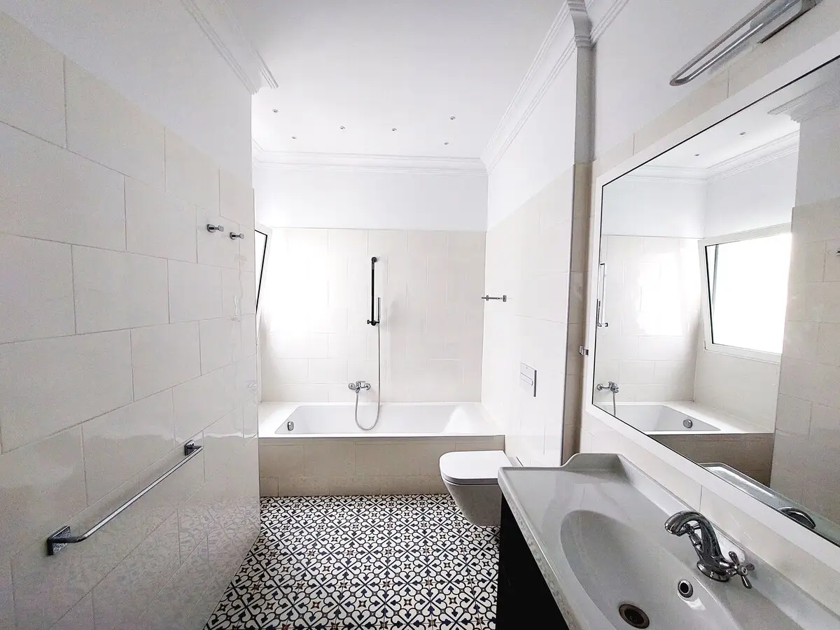 Reforma Tomas Morales 1